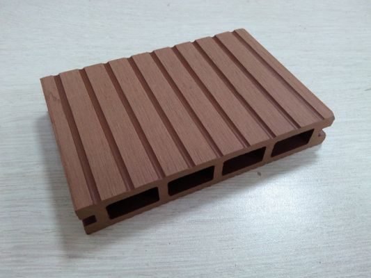 Деревянный зерновой шаблон зеленый WPC пол синтетический / деревянный пластиковый композитный покрытие 90 мм * 40 мм