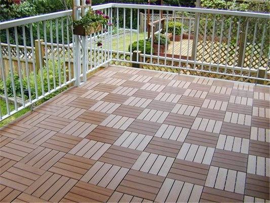 Зерно опциональные синтетические WPC DIY кровельные плитки для наружного напольного декора в пользовательской длине